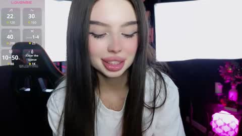 jessie_johns online show from February 25, 3:42 pm