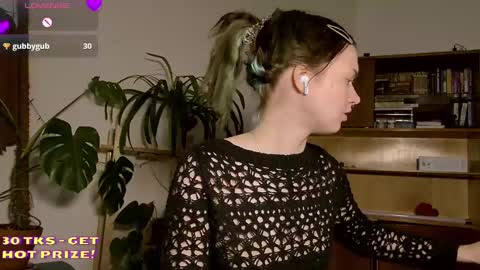 Jessie online show from February 22, 1:24 pm