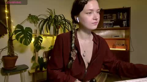 Jessie online show from February 18, 3:52 pm