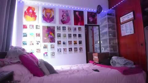 Your Sweet Angel online show from April 28, 6:56 pm