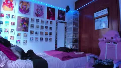 Your Sweet Angel online show from March 20, 5:29 pm