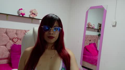 jessikarabbiit online show from April 9, 2:15 am
