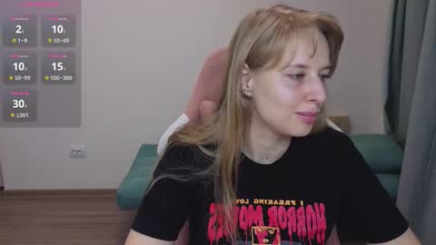 Snapshot of jessy_comely chatting on October 26, 11:22 am Jessy online show from October 26, 11:22 am