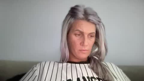 Jessye online show from September 30, 12:15 pm