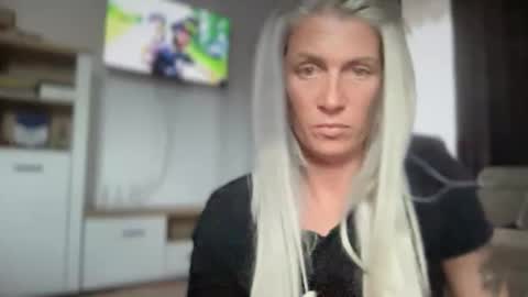 Jessye online show from November 3, 1:56 pm