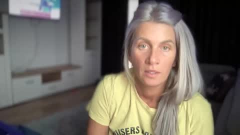 Jessye online show from September 29, 12:04 pm