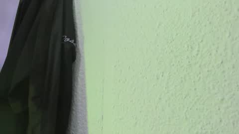 JESSY CORTES online show from March 11, 2:25 am