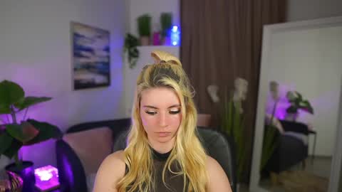 Jet online show from April 2, 8:27 pm