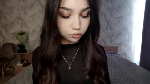 I am Gina ntmu Lets hit 10 Thumbs Up together online show from April 13, 7:34 am