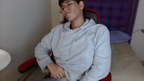 JETT DREAD online show from March 6, 6:16 pm