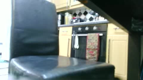 jez619 online show from October 10, 10:10 am