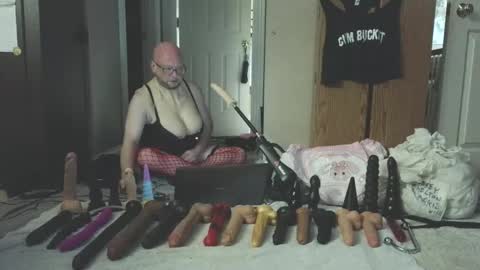 Snapshot of jghosty69 chatting on October 7, 5:09 pm Nasty Cumslut online show from October 7, 5:09 pm