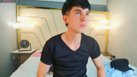 Jheampiero online show from April 23, 8:54 pm