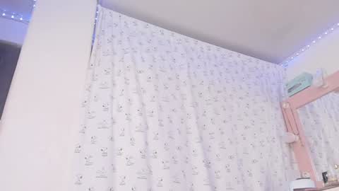 jhoanatrans22 online show from February 8, 1:11 am