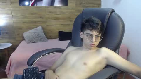 Jhoel online show from September 25, 7:43 pm