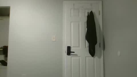 jholls online show from December 16, 4:08 am