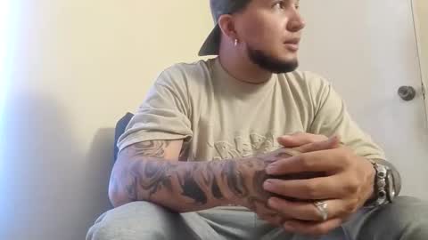 jhon online show from December 5, 2:44 am