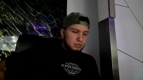 jhon online show from November 19, 3:28 am