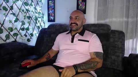 JhonD online show from January 30, 7:15 pm