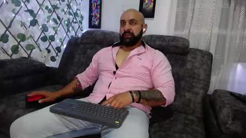 JhonD online show from January 13, 6:49 pm