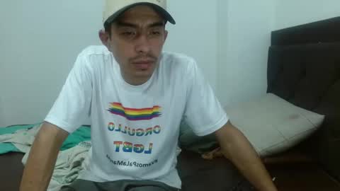 jhonny_k online show from February 19, 3:49 am