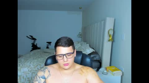 Jhonstark online show from May 2, 12:38 am