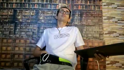 Jhosuamoore  online show from January 13, 11:51 am