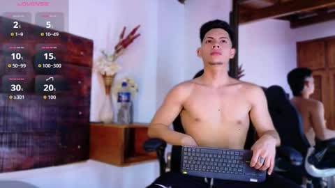 jhosuavega online show from March 25, 2:51 am