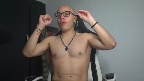 Jhx online show from April 11, 10:36 pm