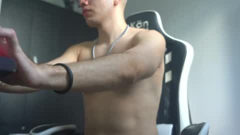 Jhx online show from April 15, 10:21 pm