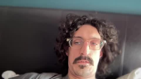 Jigz1986 online show from April 22, 11:06 am