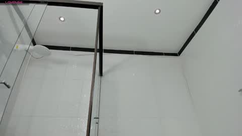 Snapshot of jilary__clinton chatting on September 28, 6:11 am jilary__clinton online show from September 28, 6:11 am