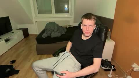 Jimmy online show from April 21, 4:14 pm