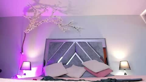 Jimena Adams online show from March 10, 9:18 pm