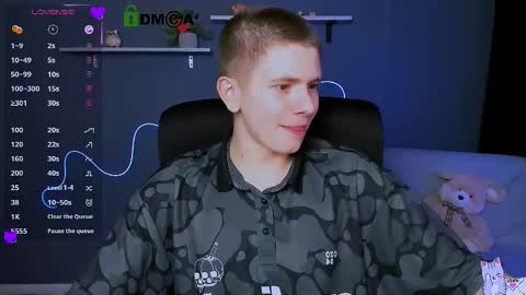 Snapshot of jimmie_hot chatting on March 8, 7:53 pm your dream  online show from March 8, 7:53 pm