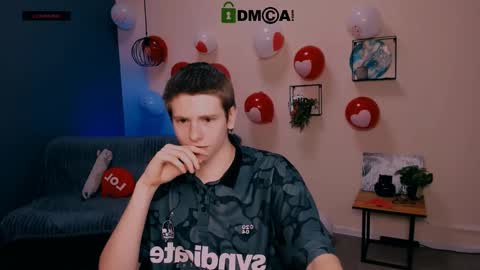 Snapshot of jimmie_hot chatting on February 19, 7:48 pm your dream  online show from February 19, 7:48 pm
