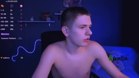 Snapshot of jimmie_hot chatting on March 10, 1:56 am your dream  online show from March 10, 1:56 am