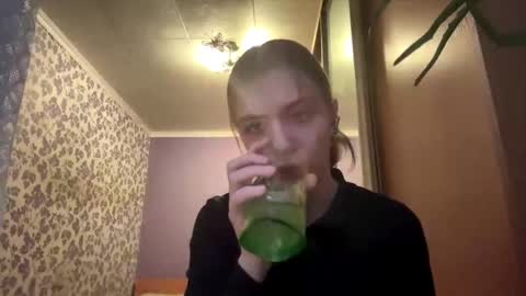 Josseline online show from February 20, 2:30 pm