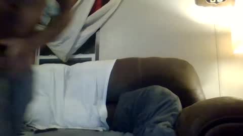 Snapshot of jimmiekeith chatting on January 13, 8:05 am Jimmie online show from January 13, 8:05 am