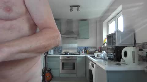 Jimmy Benido online show from April 20, 4:54 pm