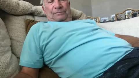 jimmyjackjones1234 online show from April 4, 9:44 pm