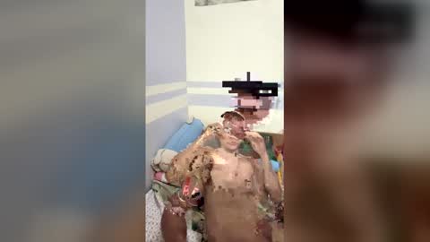 jippy05 online show from April 26, 3:09 pm