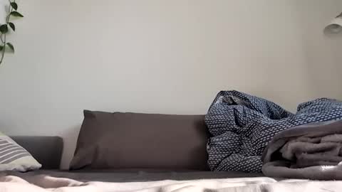 jizzysinn_69 online show from February 25, 11:47 am