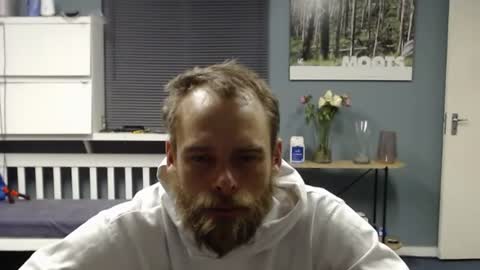 Snapshot of jjameson41 chatting on October 16, 2:33 am JamesJan van Rebel online show from October 16, 2:33 am