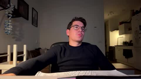 jjd8 online show from November 4, 8:43 pm