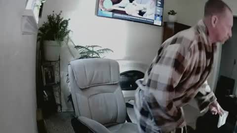 kilroy online show from December 3, 5:28 pm