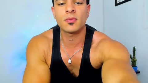 Snapshot of jmortton chatting on October 31, 11:43 am IGJmortton online show from October 31, 11:43 am