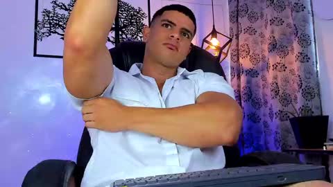 Snapshot of jmortton chatting on March 2, 2:54 pm IGJmortton online show from March 2, 2:54 pm