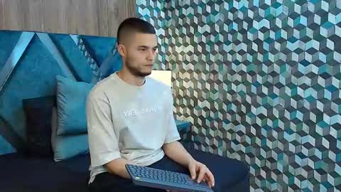  Joao online show from July 12, 10:57 pm