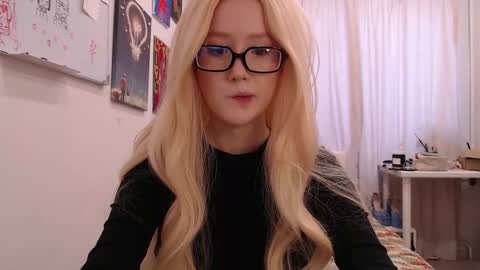 joan_kiss online show from December 20, 9:16 am